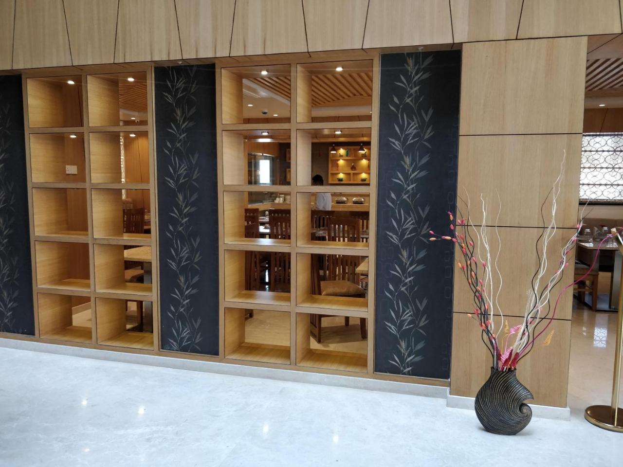 Shivas Galaxy Hotel Devanahalli Dış mekan fotoğraf