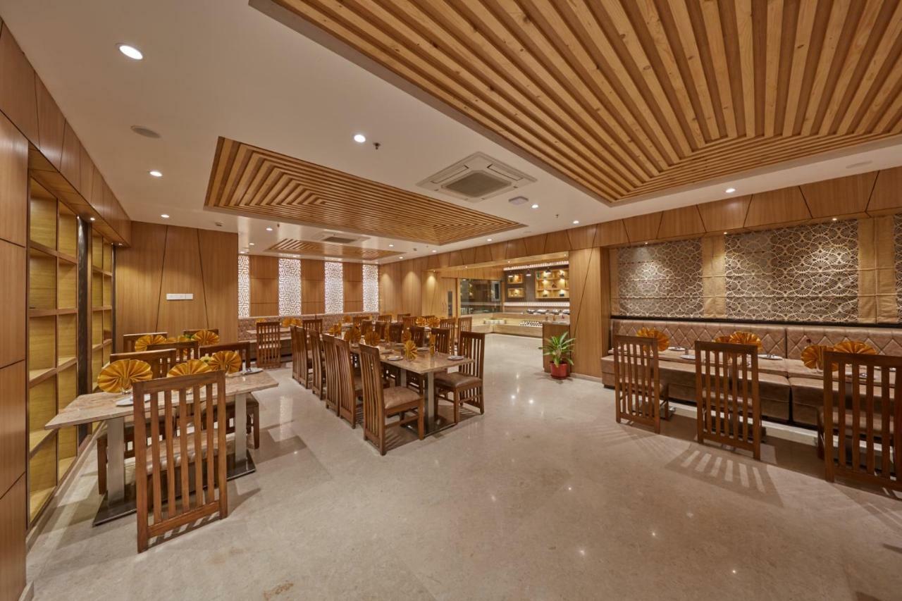 Shivas Galaxy Hotel Devanahalli Dış mekan fotoğraf