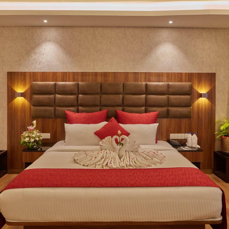 Shivas Galaxy Hotel Devanahalli Dış mekan fotoğraf
