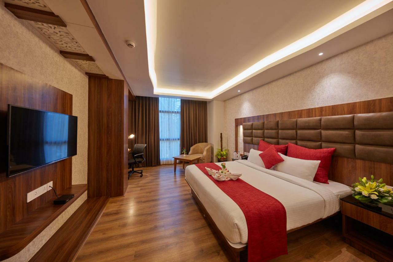 Shivas Galaxy Hotel Devanahalli Dış mekan fotoğraf